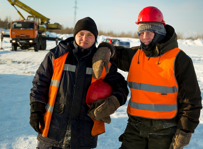 proper-safety-attire-when-working-in-a-cold-environment-1